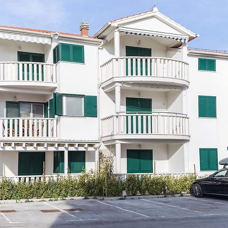 Apartman Dukić Vodice Zewnętrze zdjęcie