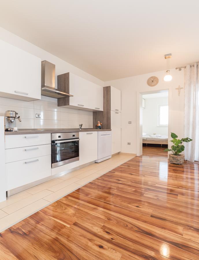 Apartman Dukić Vodice Zewnętrze zdjęcie