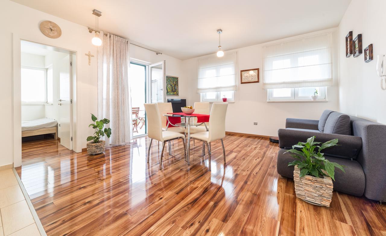 Apartman Dukić Vodice Zewnętrze zdjęcie