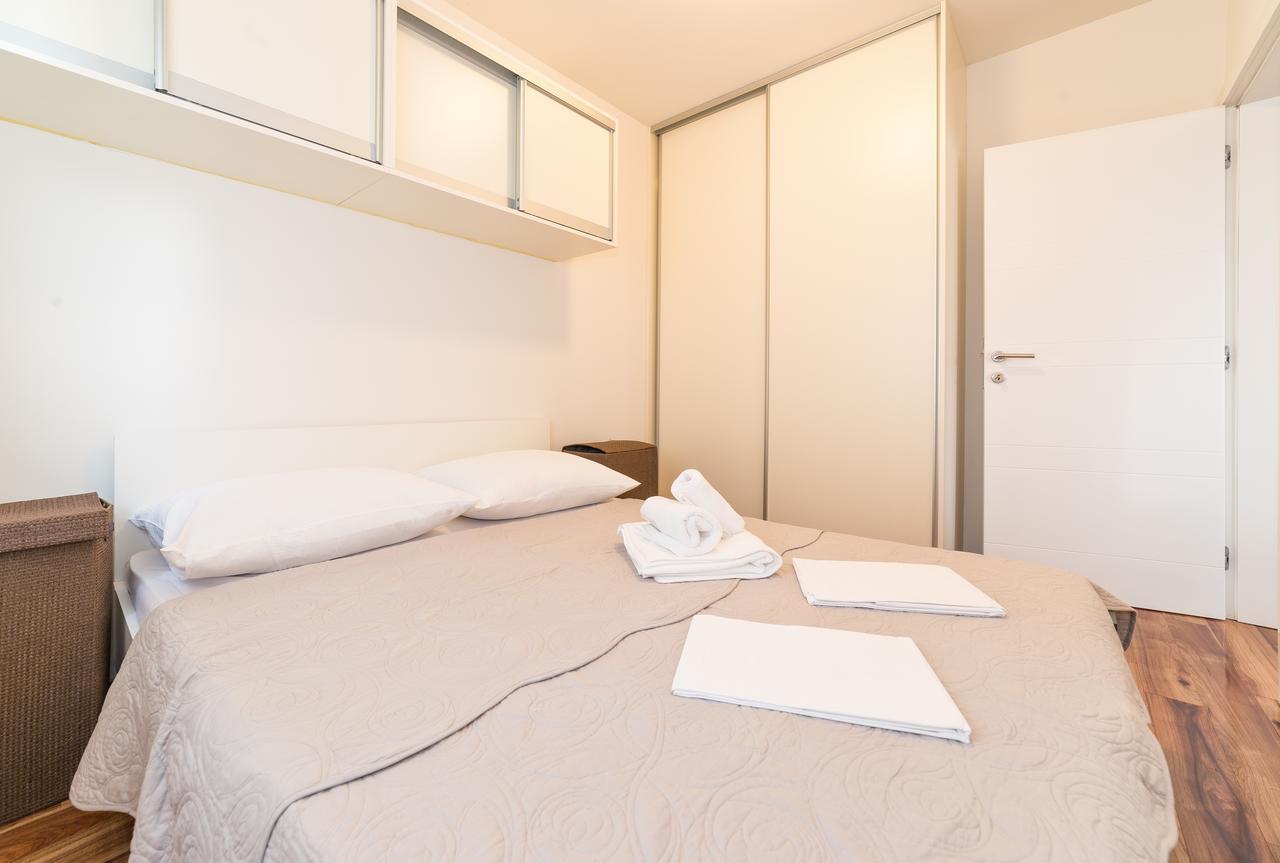 Apartman Dukić Vodice Zewnętrze zdjęcie