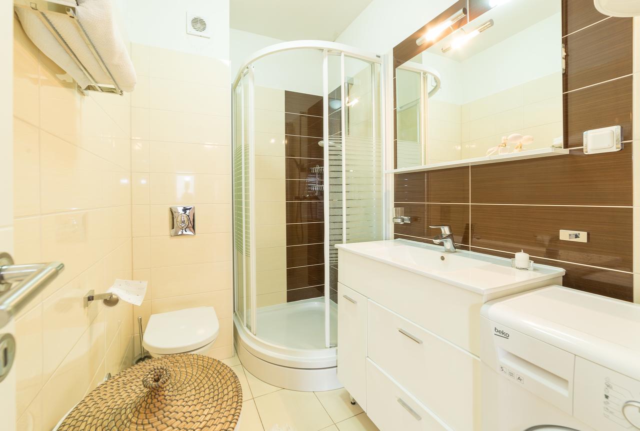 Apartman Dukić Vodice Zewnętrze zdjęcie